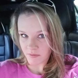 Meet your Posher, Christin